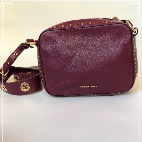 michael kors large camera bag